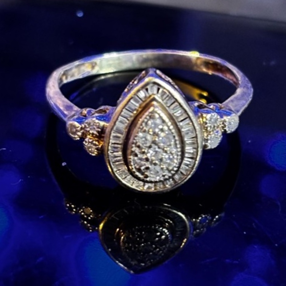 💋🎁Elegant 14K gold & diamond Teardrop Ring❤️❤️❤️❤️💝💝💝💝❤️❤️❤️❤️❤️❤️